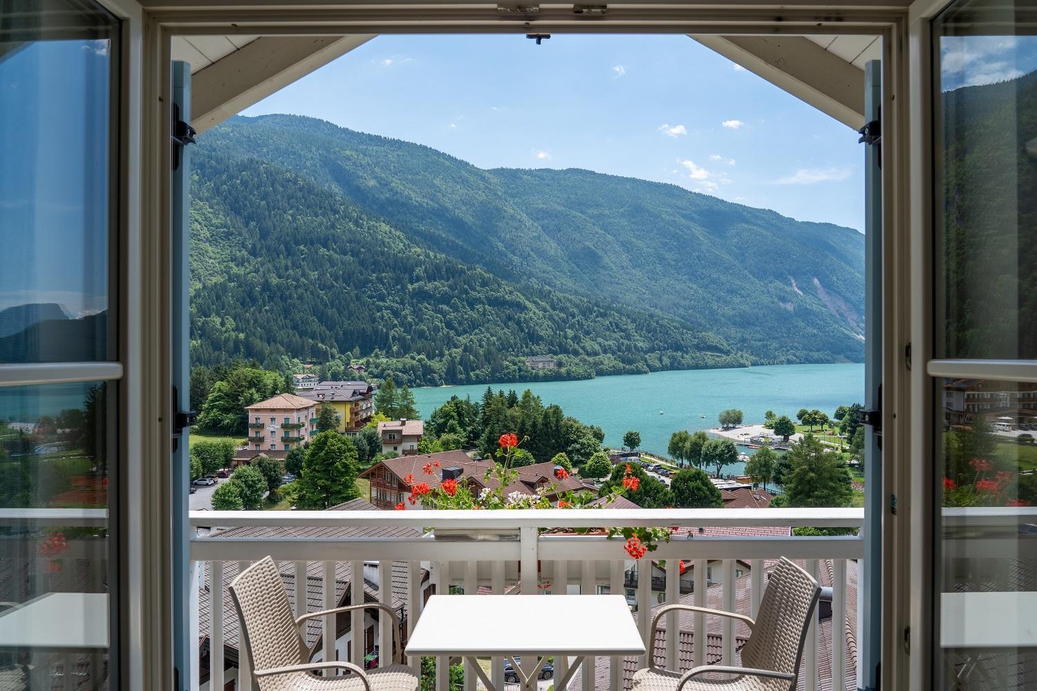 Hotel Europa โมลเวโน ภายนอก รูปภาพ