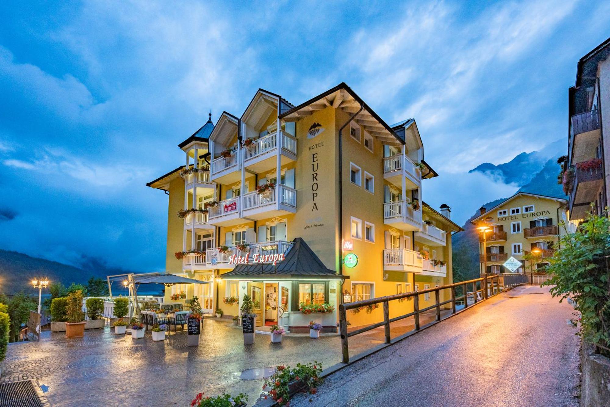 Hotel Europa โมลเวโน ภายนอก รูปภาพ